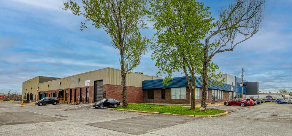830 Av Godin, Québec, QC à louer - Photo de l’immeuble – Image 3 sur 12