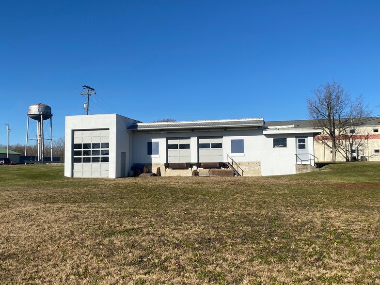 611 W 4th St, North Manchester, IN à vendre - Photo principale – Image 1 sur 2