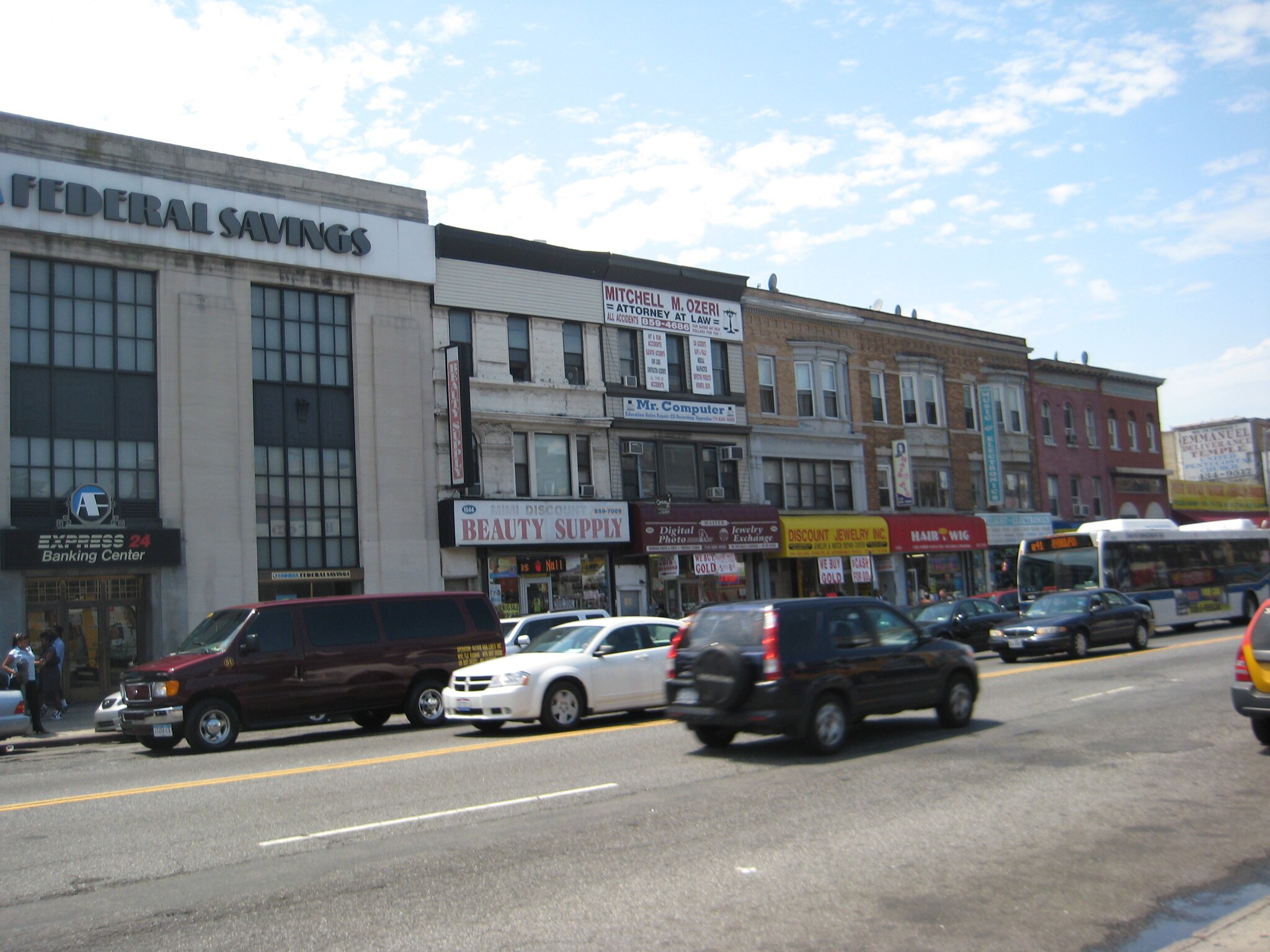 1498-1500 Flatbush Ave, Brooklyn, NY à vendre Photo de l’immeuble– Image 1 sur 2