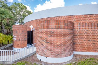 Plus de détails pour 3001 Eastland Blvd, Clearwater, FL - Bureau à louer