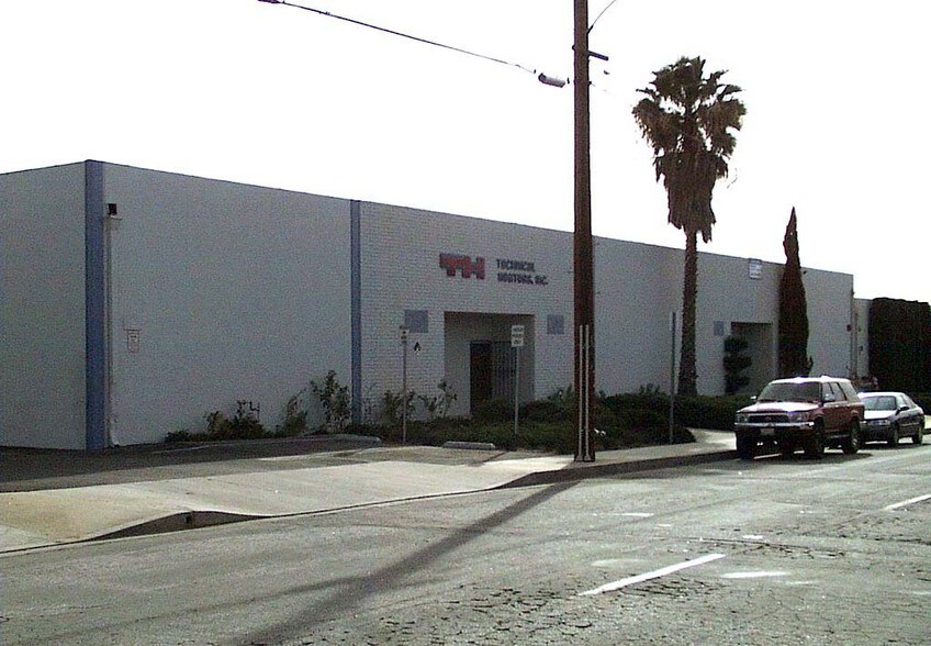 700-710 Jessie St, San Fernando, CA à louer - Photo de l’immeuble – Image 3 sur 5