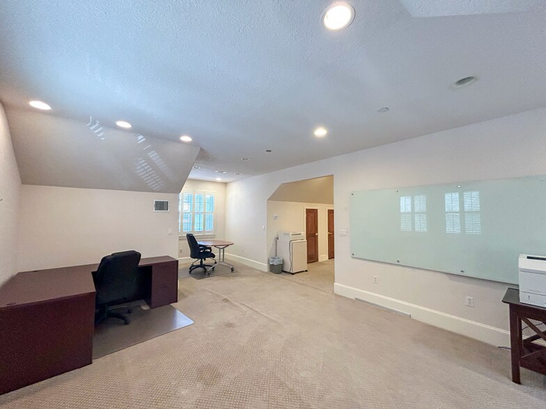 7 Grogans Park Dr, Spring, TX à vendre - Photo de l’immeuble – Image 3 sur 10