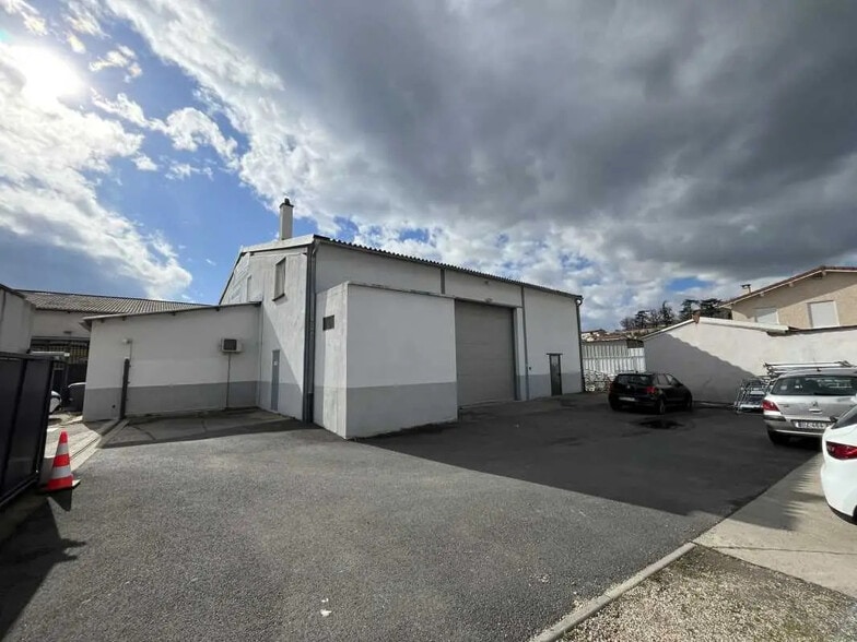 102 Rue Fleury Jay, GRIGNY-SUR-RHÔNE à louer - Photo de l’immeuble – Image 2 sur 22