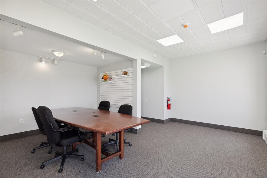 363 W Johnson Hwy, Norristown, PA à louer - Photo intérieure – Image 3 sur 16