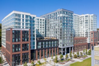 Plus de détails pour 770 Jackson St, Hoboken, NJ - Local commercial à louer