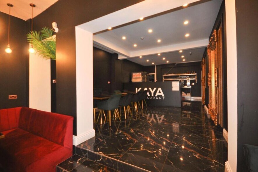 35 Goldington Rd, Bedford à louer - Photo de l’immeuble – Image 3 sur 16