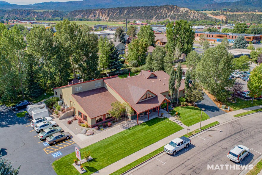 955 Cowen Dr, Carbondale, CO à vendre - Photo de l’immeuble – Image 2 sur 3