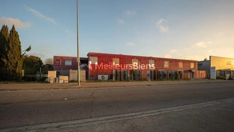 Industriel/Logistique dans Avignon à vendre - Photo de l’immeuble – Image 3 sur 9