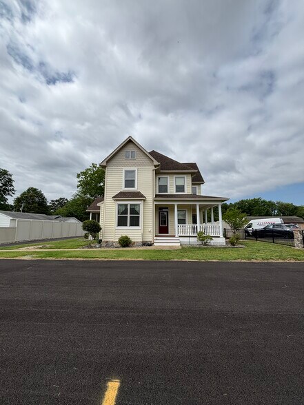 28795 Old Village rd, Mechanicsville, MD à louer - Photo de l’immeuble – Image 3 sur 45