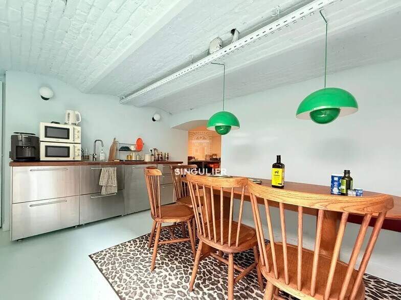 122 Rue Jacquemars Gielée, Lille à vendre - Photo de l’immeuble – Image 3 sur 10