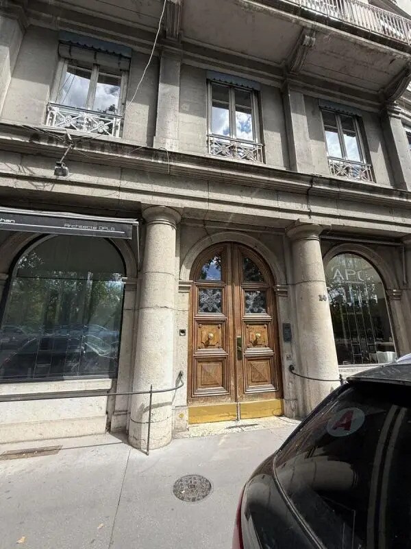Plus de détails pour 14 Quai De Serbie, Lyon - Local commercial à vendre