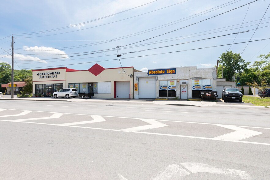 1628 Erie Blvd E, Syracuse, NY à vendre - Photo de l’immeuble – Image 3 sur 40