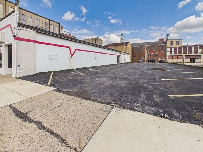 105-107 W 3rd St, Greenville, OH à louer - Photo de l’immeuble – Image 2 sur 4