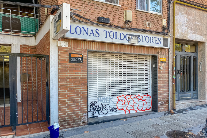 Immeuble residentiel dans Madrid, Madrid à vendre - Photo intérieure – Image 1 sur 1