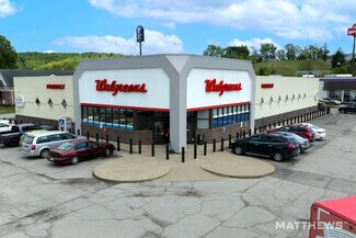 Plus de détails pour 635 Main St W, Ripley, WV - Local commercial à vendre