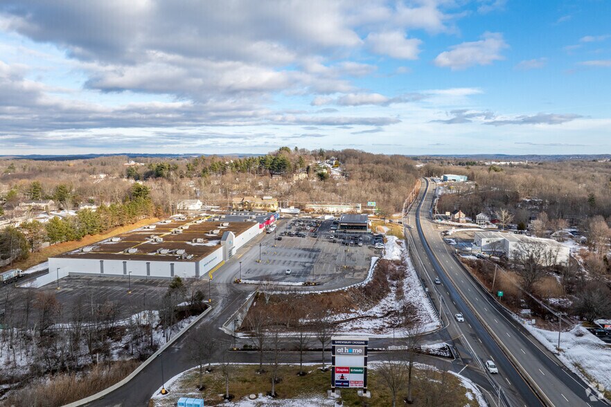 571 Boston Tpke, Shrewsbury, MA à louer - Photo de l’immeuble – Image 3 sur 13