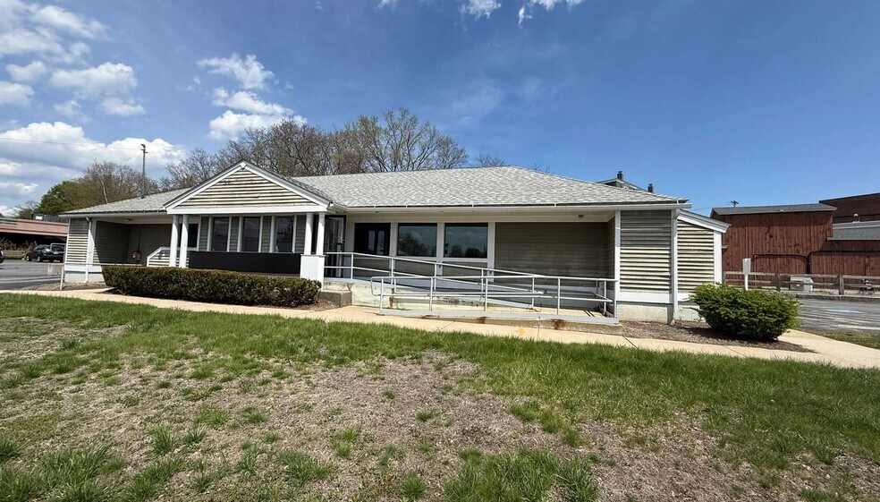 1 Park St, Ayer, MA à vendre - Photo de l’immeuble – Image 2 sur 9