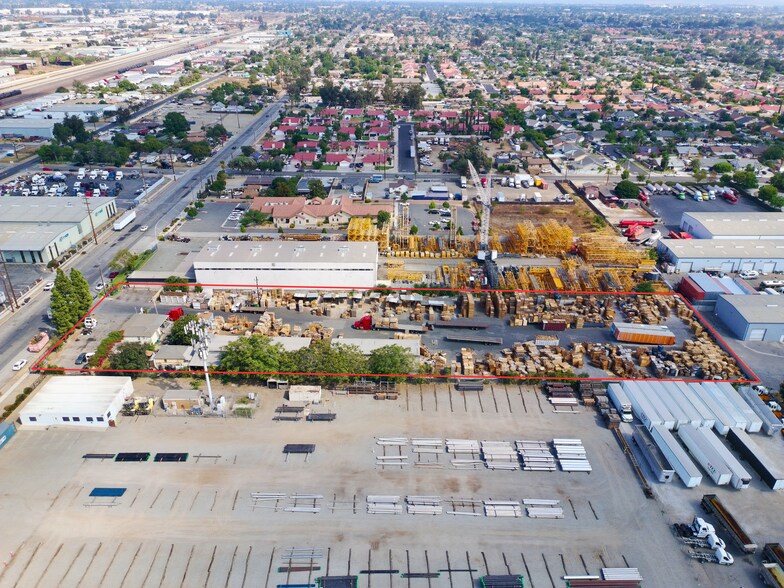 14619 Merrill Ave, Fontana, CA à vendre - Photo de l’immeuble – Image 3 sur 6