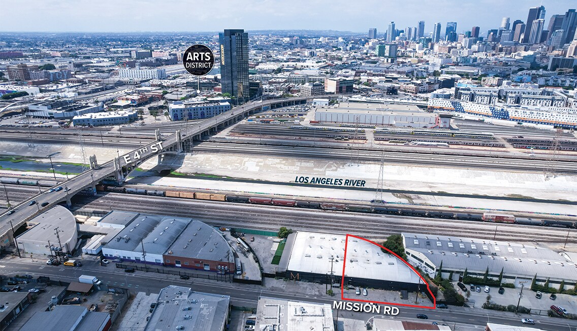 331-333 S Mission Rd, Los Angeles, CA à louer Photo principale– Image 1 sur 3