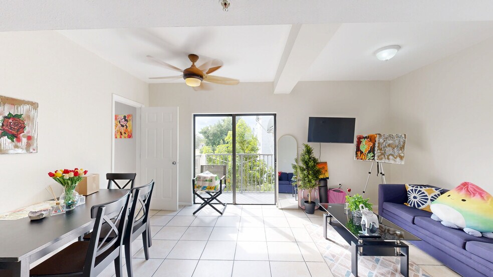 763 SW 5th St, Miami, FL à vendre - Numérisation 3D Matterport – Image 2 sur 14