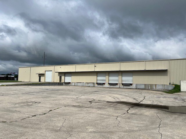 714 Gil Harbin Industrial Blvd, Valdosta, GA à louer Photo de l’immeuble– Image 1 sur 7