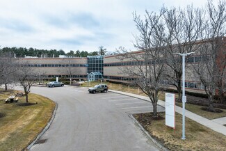 Plus de détails pour 2 Edgewater Dr, Norwood, MA - Bureau à vendre