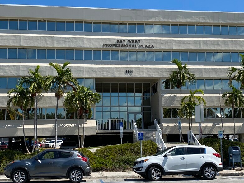 1111 12th St, Key West, FL à louer - Photo de l’immeuble – Image 2 sur 14