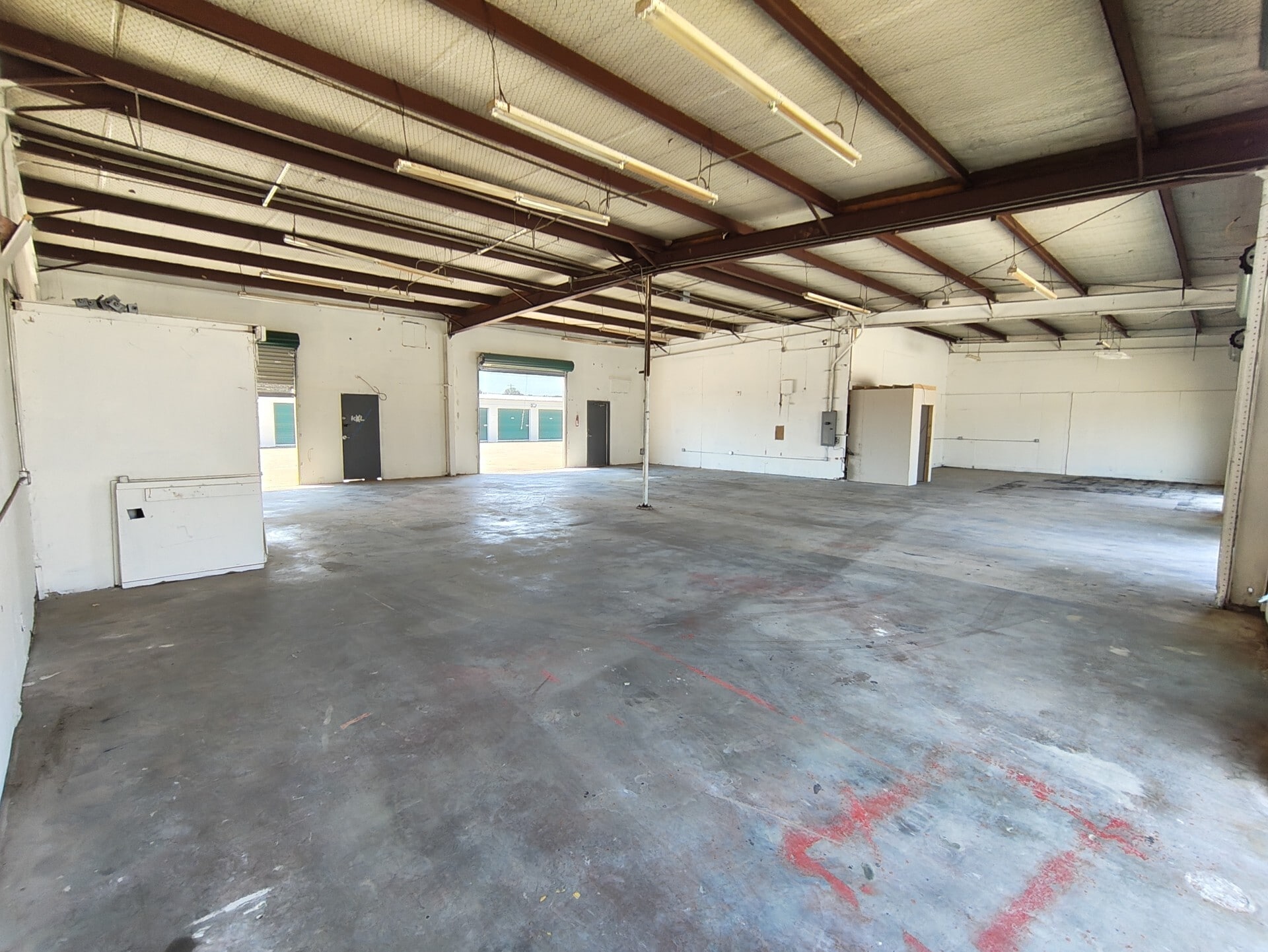 940 N Mill St, Lewisville, TX à louer Photo intérieure– Image 1 sur 4