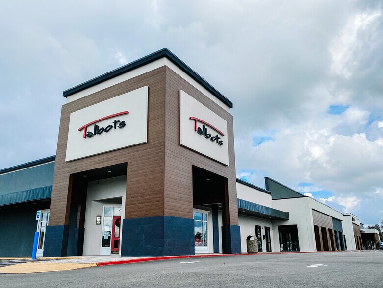 6210-6410 Phelan Blvd, Beaumont, TX à louer - Photo principale – Image 1 sur 7