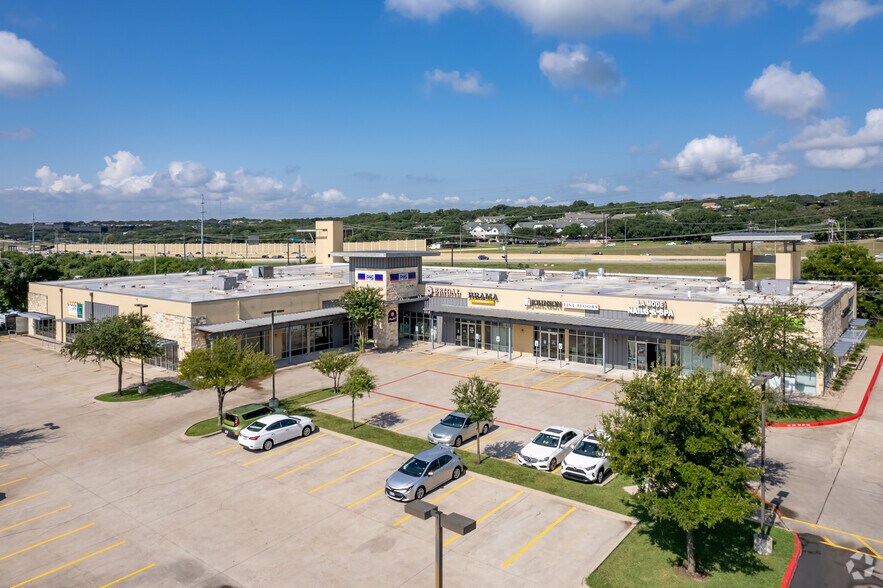 3301 Steck Ave, Austin, TX à louer - Photo de l’immeuble – Image 1 sur 6