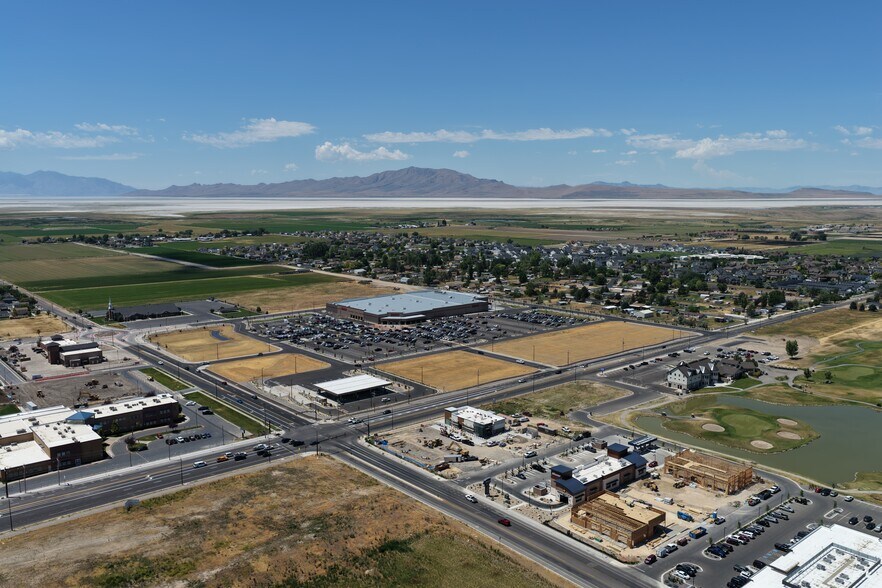 3141 1700 S Syracuse UT 84075, Syracuse, UT à louer - Photo de l’immeuble – Image 2 sur 3