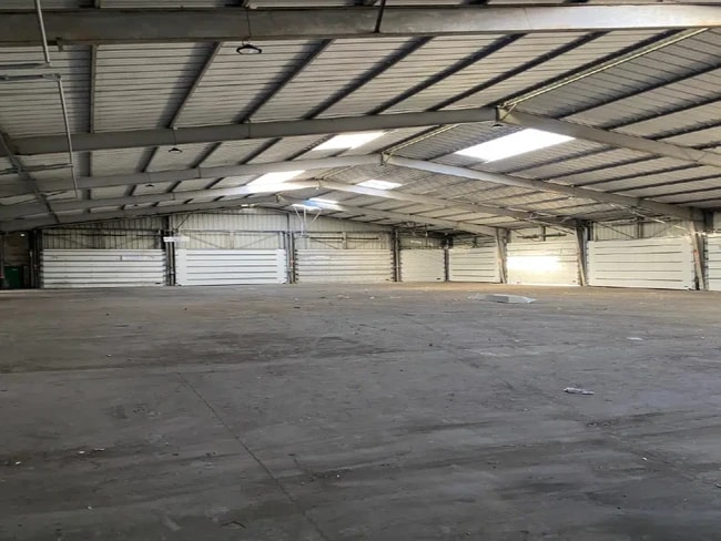 Plus de détails pour Rue Du Professeur Paul Langevin, Lezennes - Industriel/Logistique à vendre
