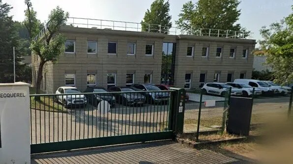 Bureau dans Feyzin à louer - Photo de l’immeuble – Image 1 sur 6