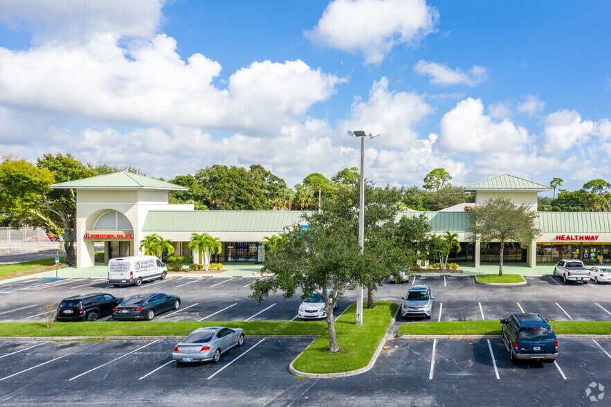 1501-1601 US Highway 1, Vero Beach, FL à louer - Photo de l’immeuble – Image 2 sur 14