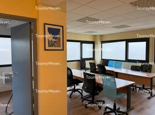 Plus de détails pour Bureau à vendre