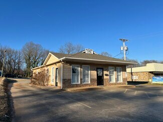 Plus de détails pour 209 E King St, Kings Mountain, NC - Bureau à vendre