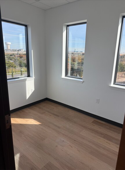 1651 S Bell Blvd, Cedar Park, TX à vendre - Photo de l’immeuble – Image 3 sur 9