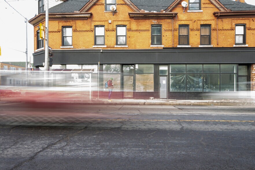 675-679 Barton St E, Hamilton, ON à louer - Photo de l’immeuble – Image 2 sur 5