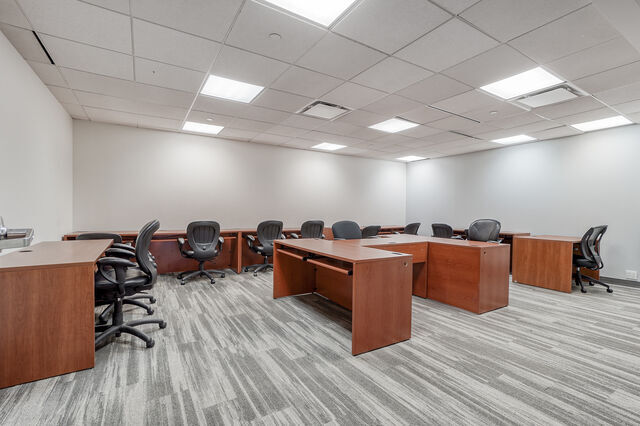 5250 Boul Décarie, Montréal, QC à louer - Photo intérieure – Image 3 sur 14