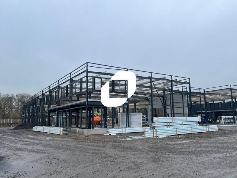 Local d’activités dans Lys-lez-Lannoy à louer - Photo de la construction – Image 2 sur 5