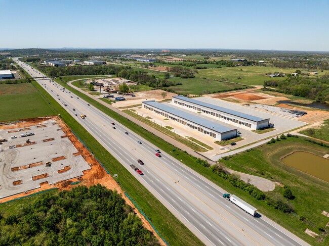 Plus de détails pour 6361 S Oldridge Pl, Rogers, AR - Local d'activités à louer