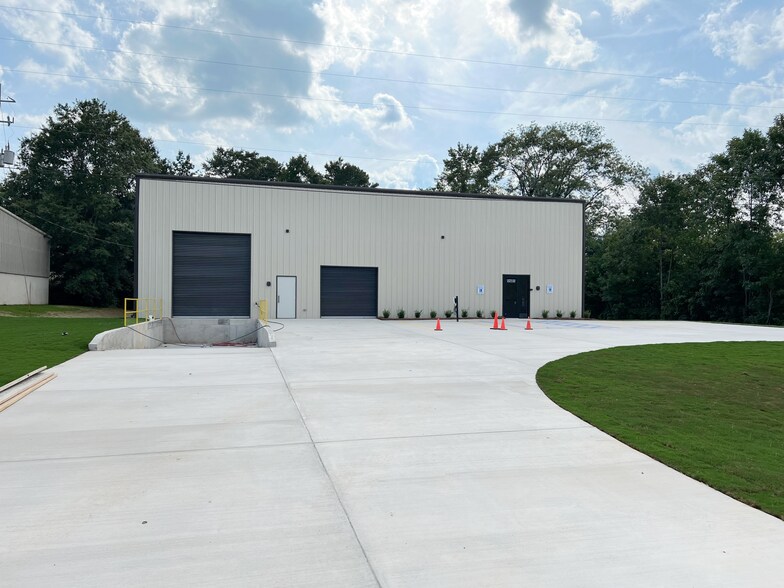 15 Metrock Cir, Helena, AL à louer - Photo de l’immeuble – Image 1 sur 11