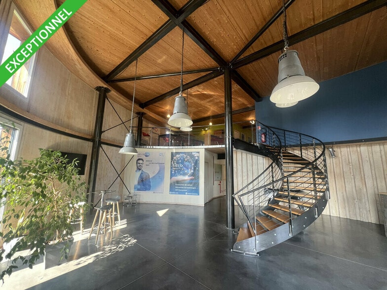 Bureau dans Beaumont-lès-Valence à vendre - Photo intérieure – Image 1 sur 7