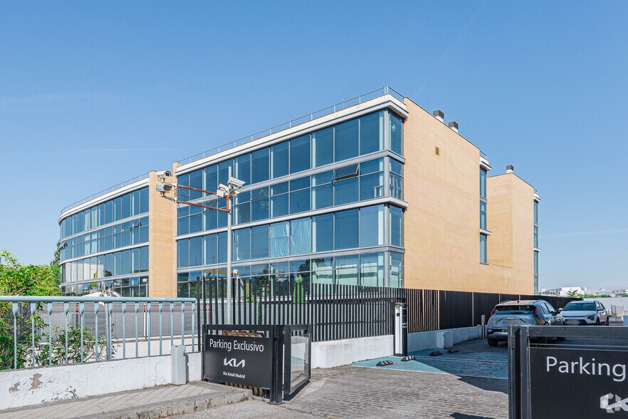 Carretera Fuencarral, 56, Alcobendas, Madrid à vendre - Photo de l’immeuble – Image 3 sur 3