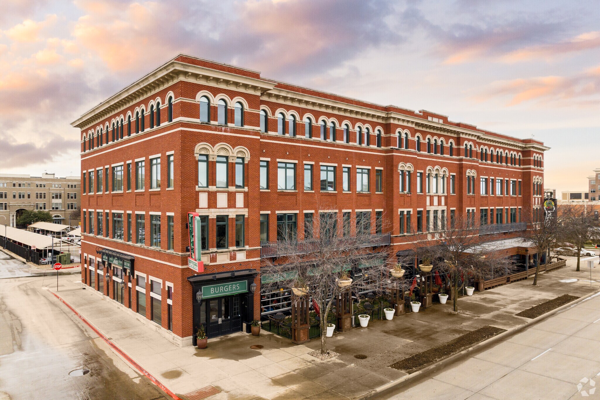 6175 W Main St, Frisco, TX à louer Photo principale– Image 1 sur 8