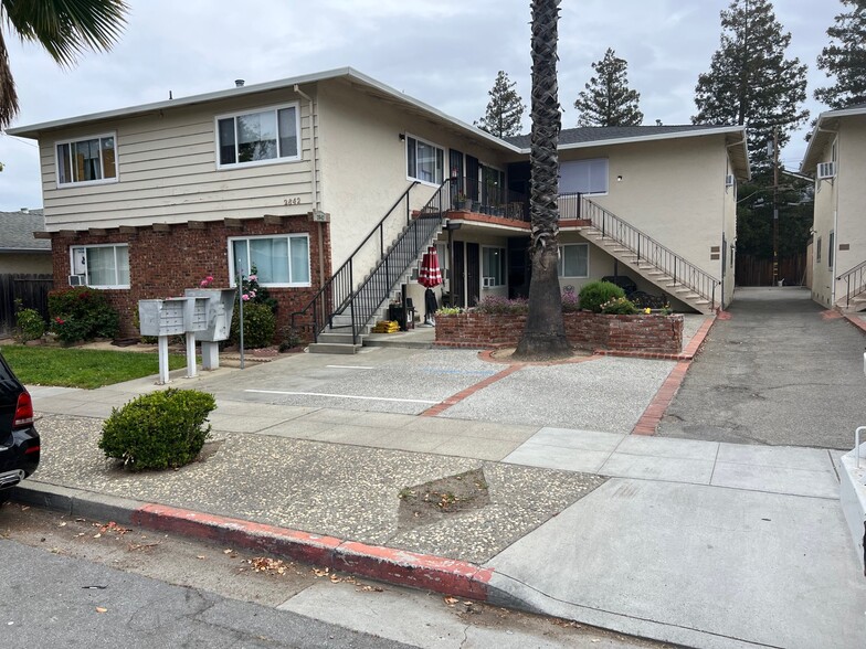 2842 Joseph Ave, Campbell, CA à vendre - Photo de l’immeuble – Image 1 sur 1