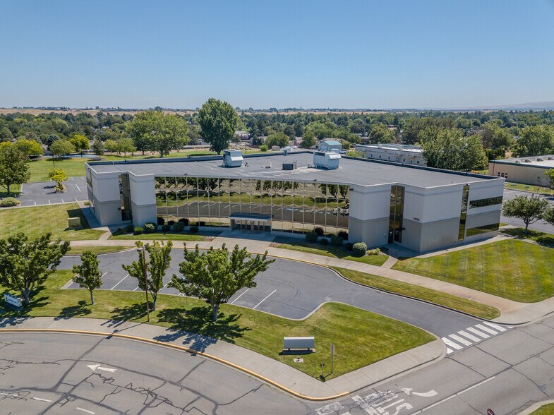 2425 Stevens Center Pl, Richland, WA à louer - Photo principale – Image 1 sur 33