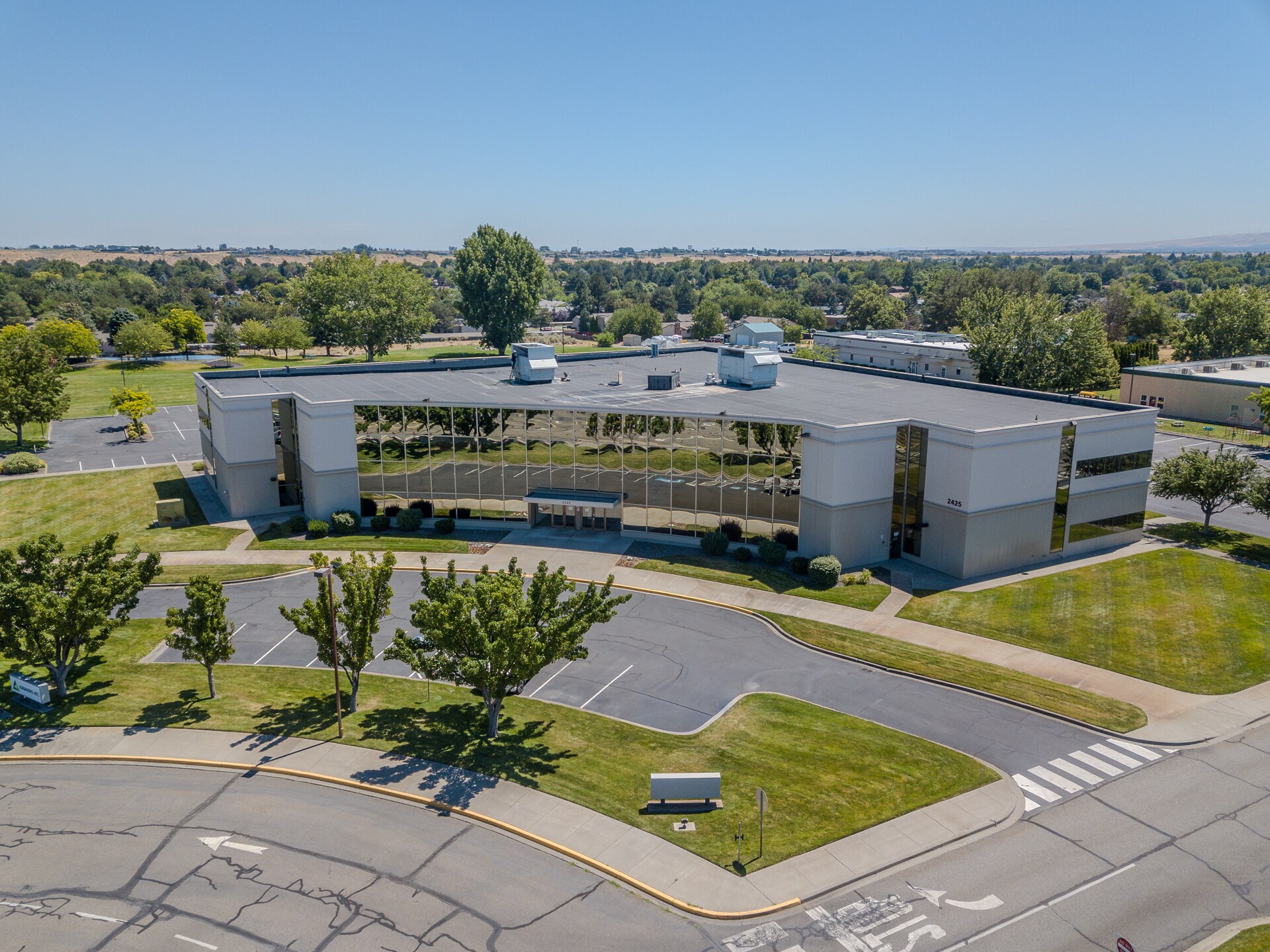 2425 Stevens Center Pl, Richland, WA à louer Photo principale– Image 1 sur 34