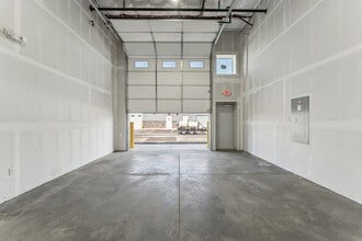 7915 Glen Harbor Blvd, Glendale, AZ à louer Photo intérieure– Image 2 sur 5