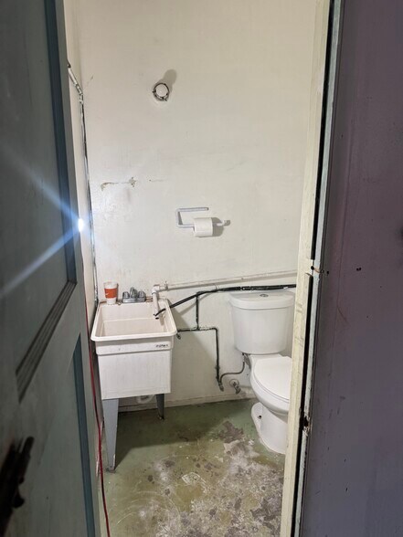 5438-5440 Monte Vista St, Los Angeles, CA à louer - Photo de l’immeuble – Image 3 sur 4